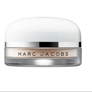 Marc Jacobs Finish-Line Perfecting Coconut Powder